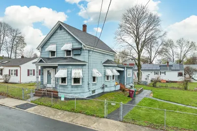 85 Inland St