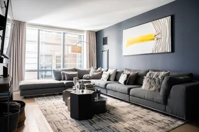 3 Avery St #604