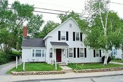 13 Sawyer St 1