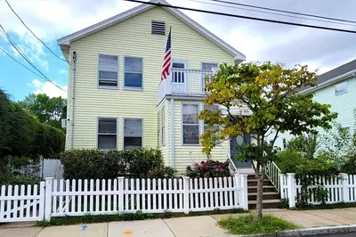 124 Woodruff Ave 1