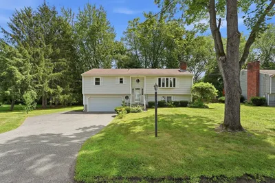 20 Sherwood Ave 1