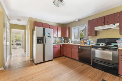 520 King St 1