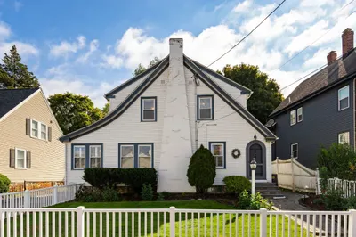 57 Green St 1