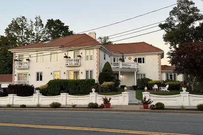 1 Salem Street #3 1