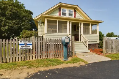 114 Mason Ave 1