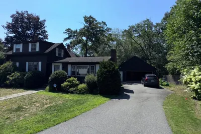 14 Maple Place