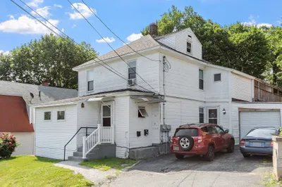 15 Genessee St 1