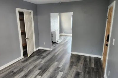 49 Everett St #3
