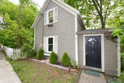 63 Newfield St 1