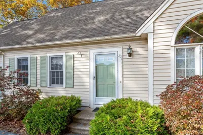 23 Lakeview Dr