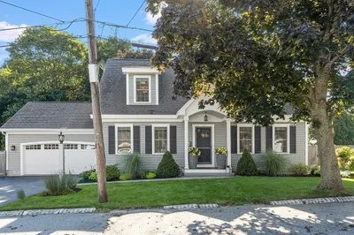 33 Erie Ave 1