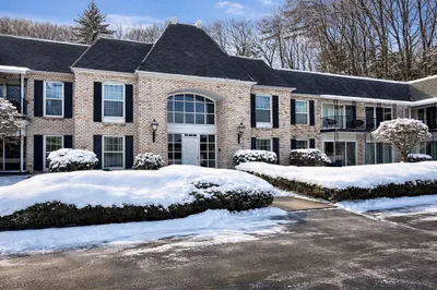 324 Russell Road #204 1