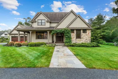 27 Whitehall Circle 1
