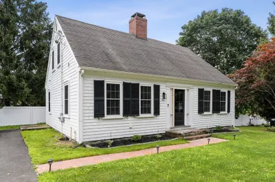 142 Elm Street