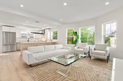 9 Upland Park #11