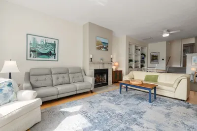 15 Story St #4 1