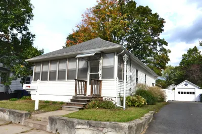 31 Barber St 1