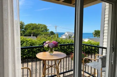 1179 Nantasket Ave #4
