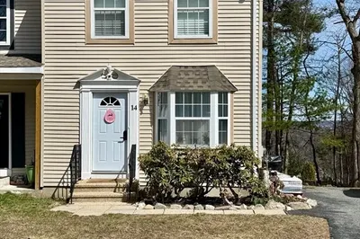 14 Ward Farm Cir