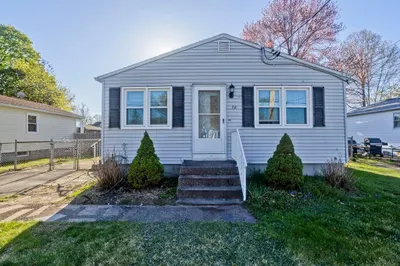 78 Glendale St 1