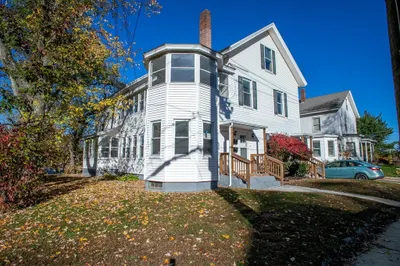 57-59 Cottage St 1