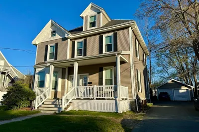 85 Whitman Ave