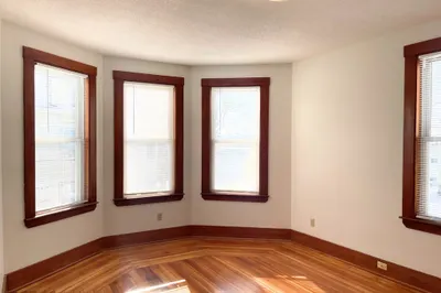 25 Bennett St #2 1
