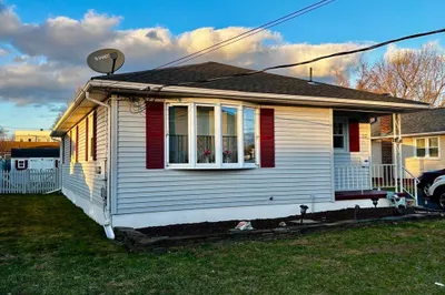 30 Catherine St 1