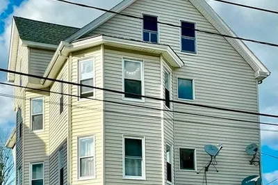11-13 High St
