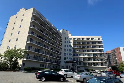 133 Commander Shea Blvd #614