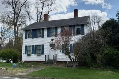 17 Depot St