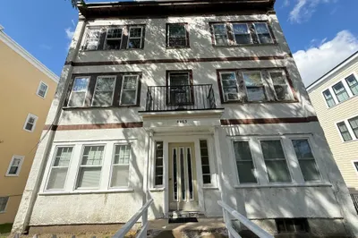 4463 Washington St #1 1