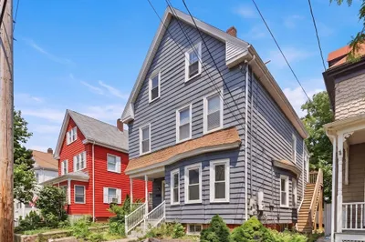 15 Waverly Ave 1