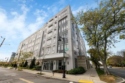 180 Telford Street #417