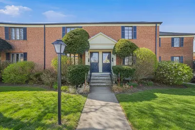918 Belmont St #918 1