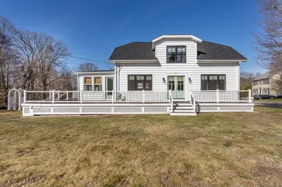 557 Pleasant Street 1