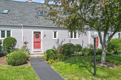 52 Liberty St #G-3 1