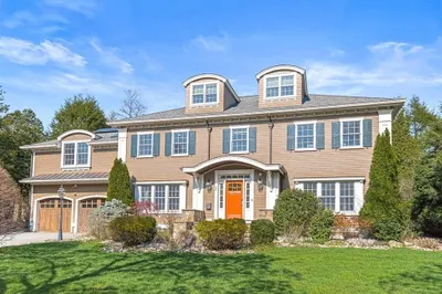 25 Wedgemere Ave 1