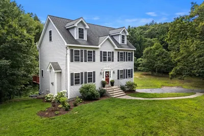 210 Jones Hill 1