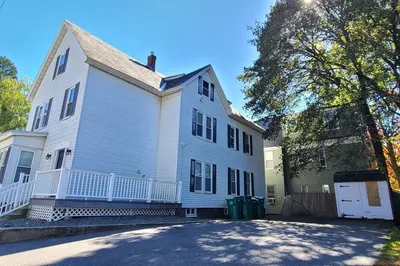 61 Congress St 1