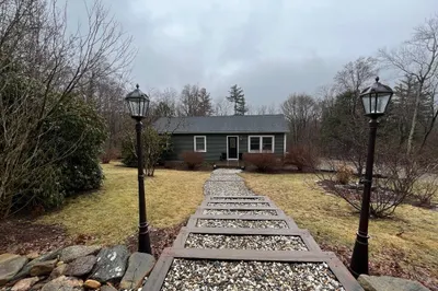 104 Wales Rd