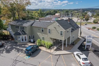 24 Massachusetts Ave 1