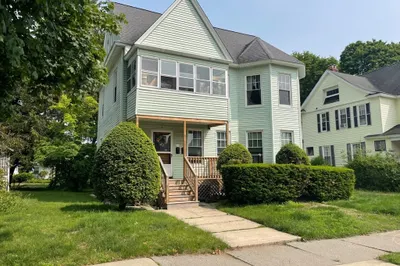 6 Newton Ave 1