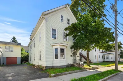 186 Washington Street 1