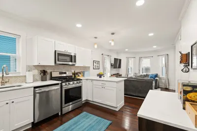 16-18 Phelps Street #16-1