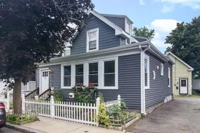 30 Underhill St #1