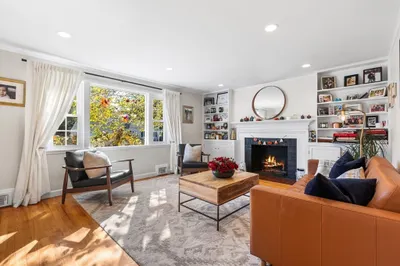 142 Franklin Street 1