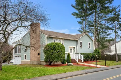 109 Foster Rd 1