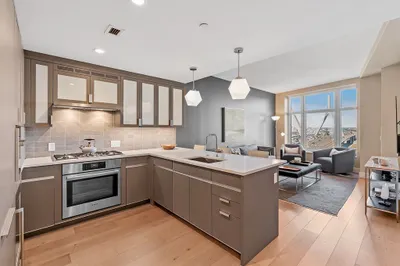 100 Lovejoy Wharf #11F 1