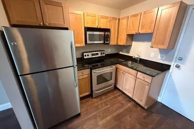 48 Coffey St #7